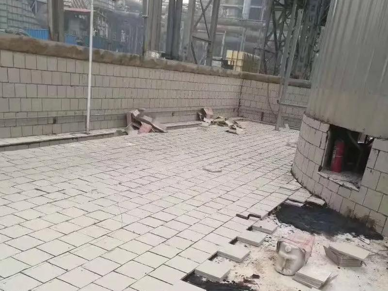 设备罐体内耐酸砖板防腐